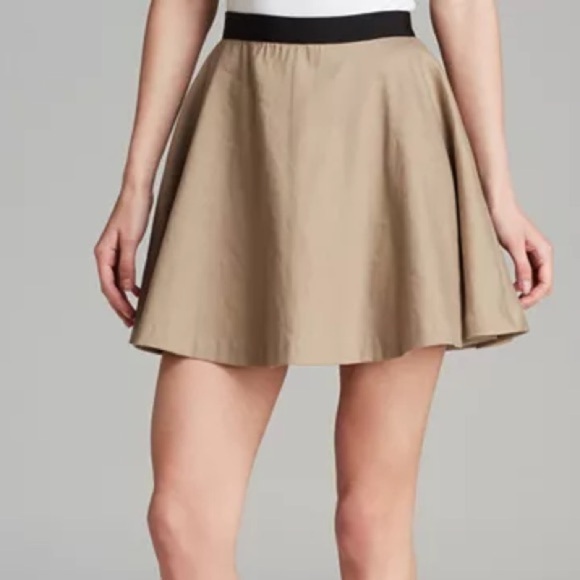 Alice + Olivia Tan & Black Blaise Mini Skirt - Size 6